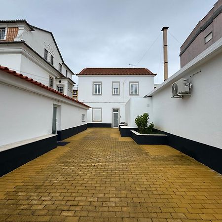 Studio In Estoril Near Beach Walk In 3 Min Luaran gambar
